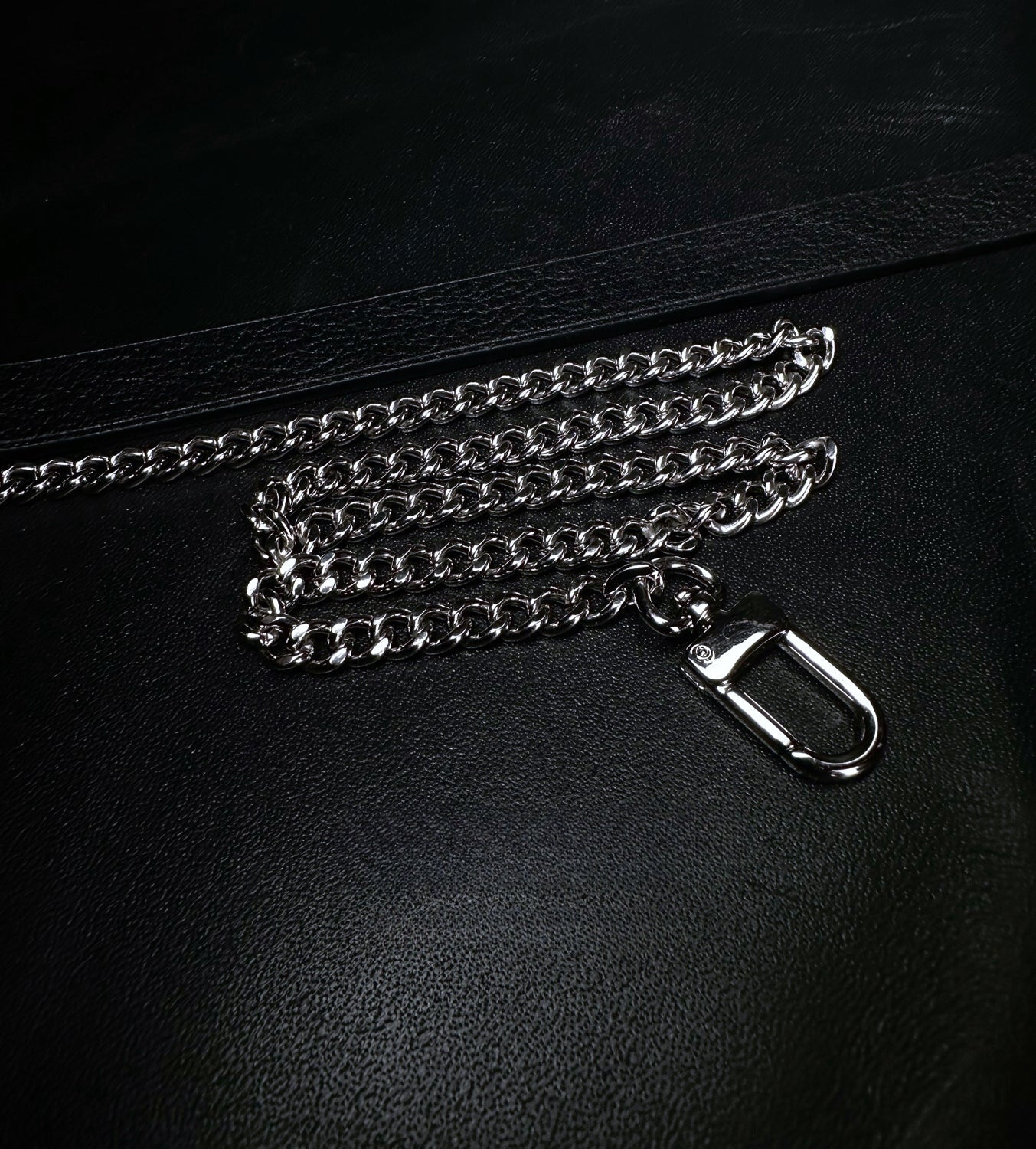 Breathless Bliss Fashion Choker