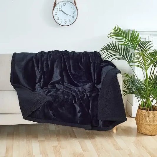 FamousLuxe™ Waterproof Love Blanket