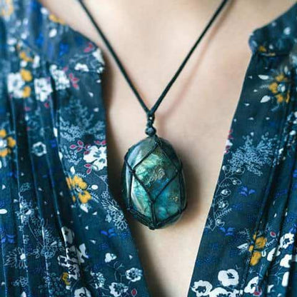 Dragon Heart Labradorite Necklace