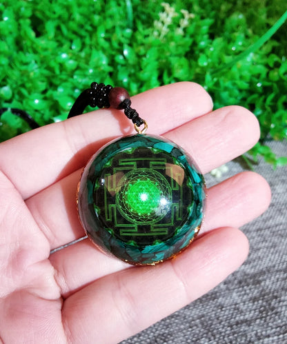 Malachite Chakra Energy Pendant